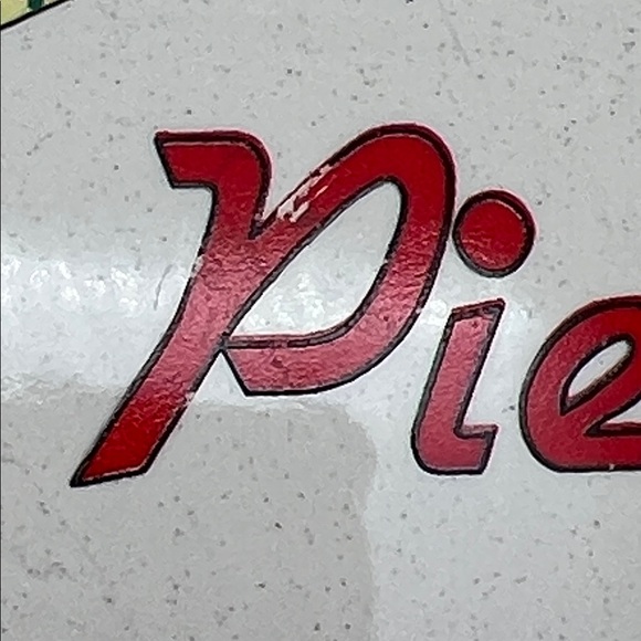 Interpur International Cherry Pie Plate with Built-In Recipe Red and Cream - Picture 4 of 6